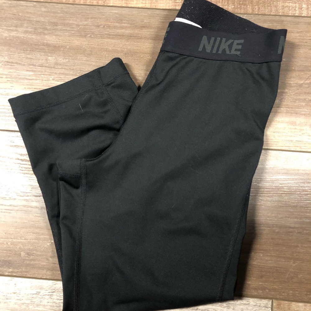 Nike spandex capris